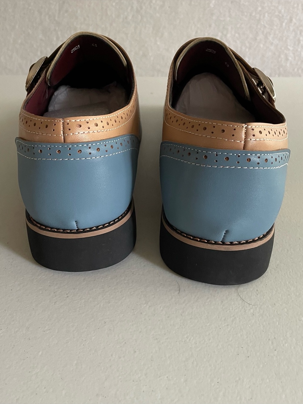 🔥Brogue Wingtip Spectator Loafers Blue/Beige/Cream NWT – US 9.5/10 (EU size 43) - Picture 4 of 11